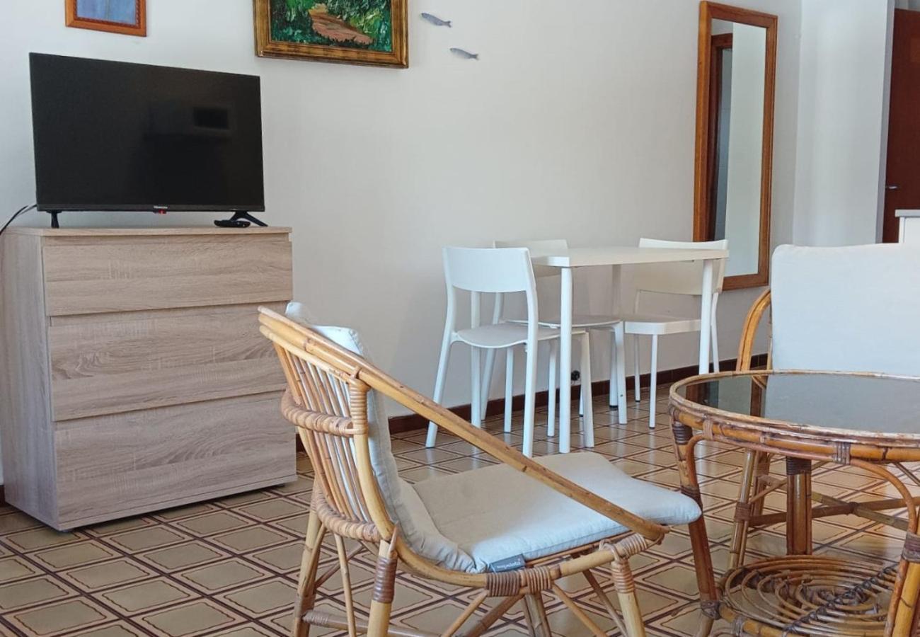 Apartamentos Mhm Cala Ratjada  Exteriör bild