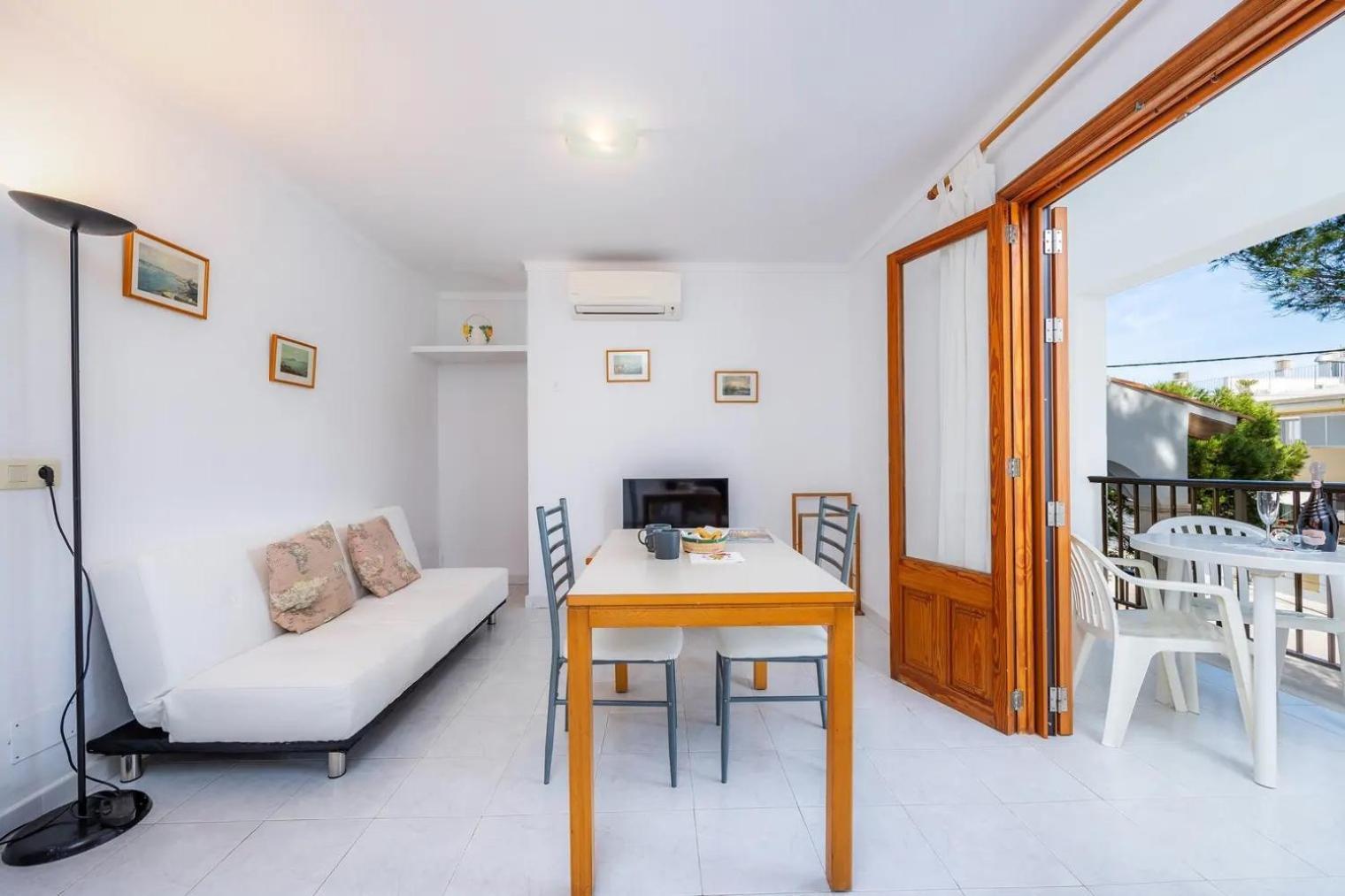 Apartamentos Mhm Cala Ratjada  Exteriör bild