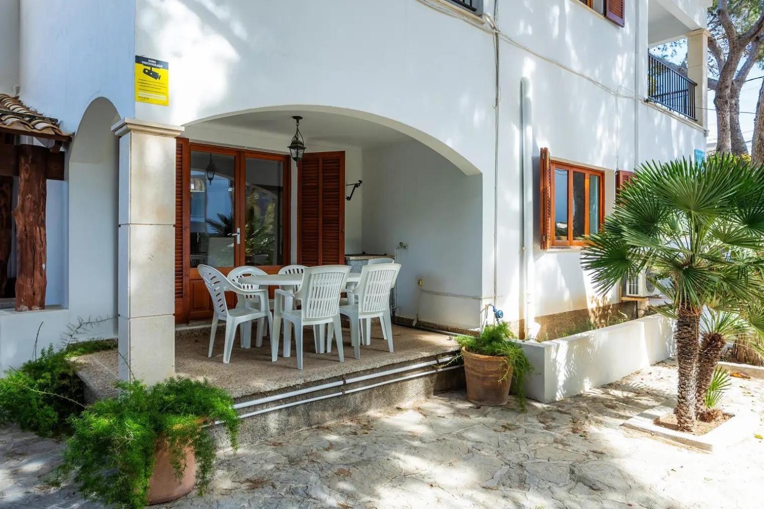 Apartamentos Mhm Cala Ratjada  Exteriör bild